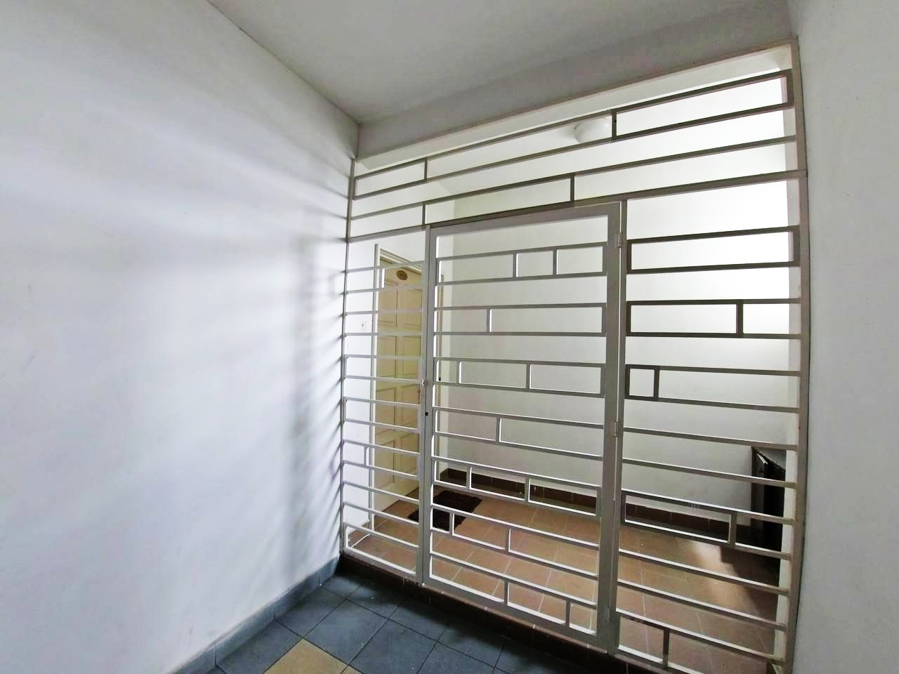 Kelana Sentral Apartment Jalan Bahagia - photo 3