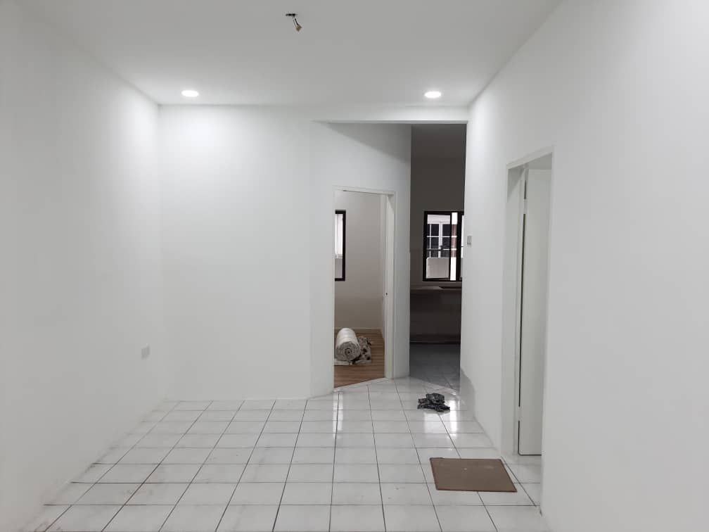 Single Storey Terrace Taman Gadong Jaya - photo 3
