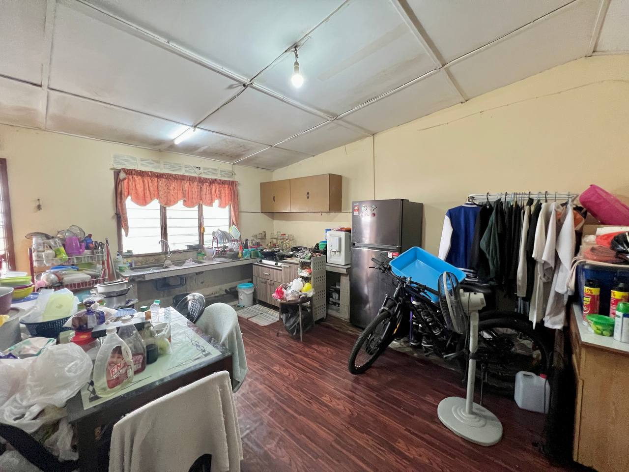 Corner Lot Double Storey Terrace Taman Nirwana - photo 11