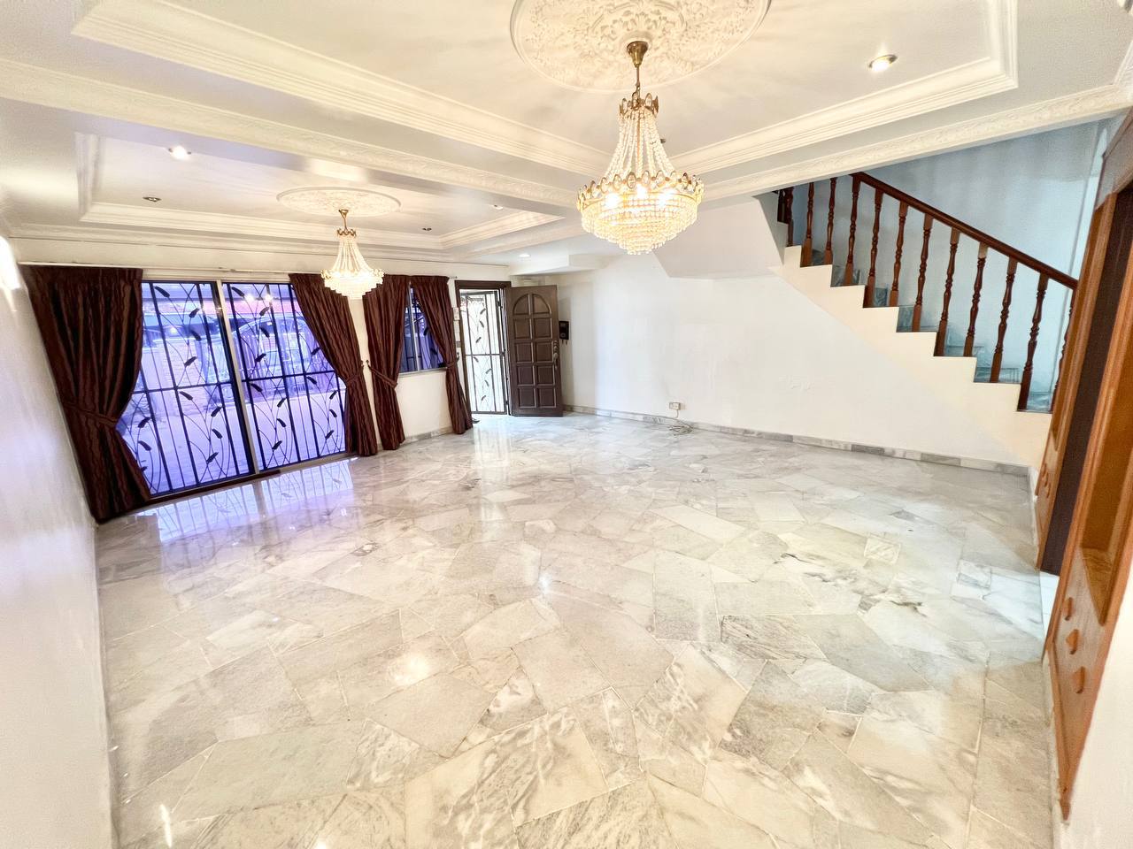 End Lot 2 Storey Terrace Taman TTDI Jaya - photo 3