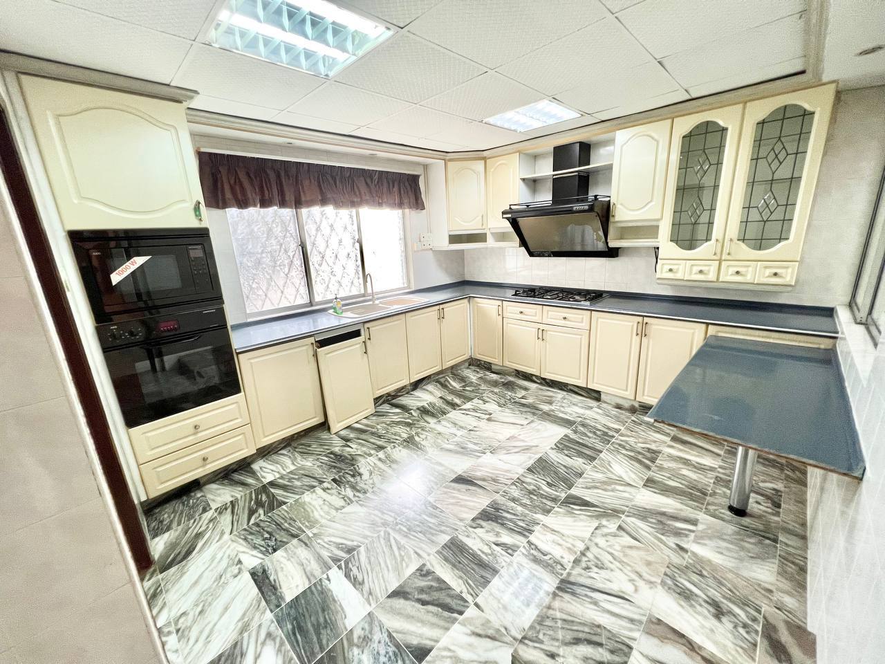 End Lot 2 Storey Terrace Taman TTDI Jaya - photo 8