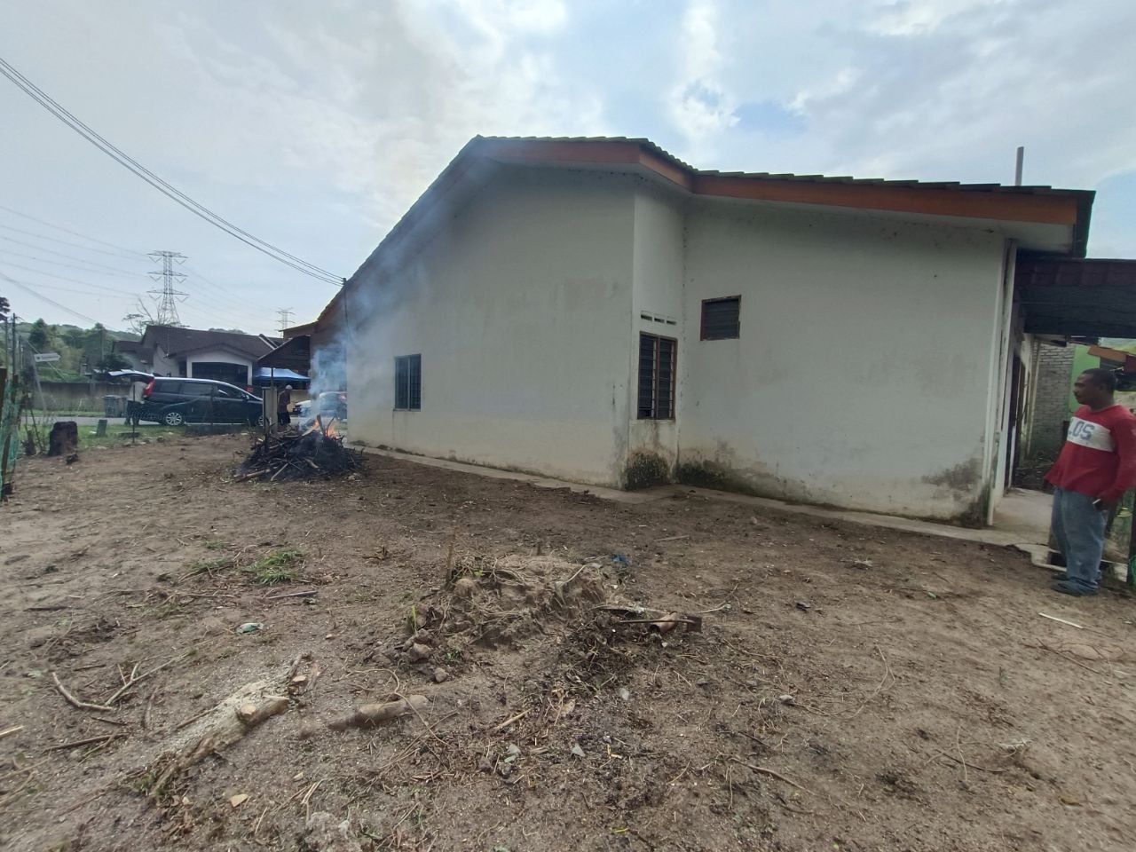 Corner Lot Taman Gadong Jaya Labu - photo 2