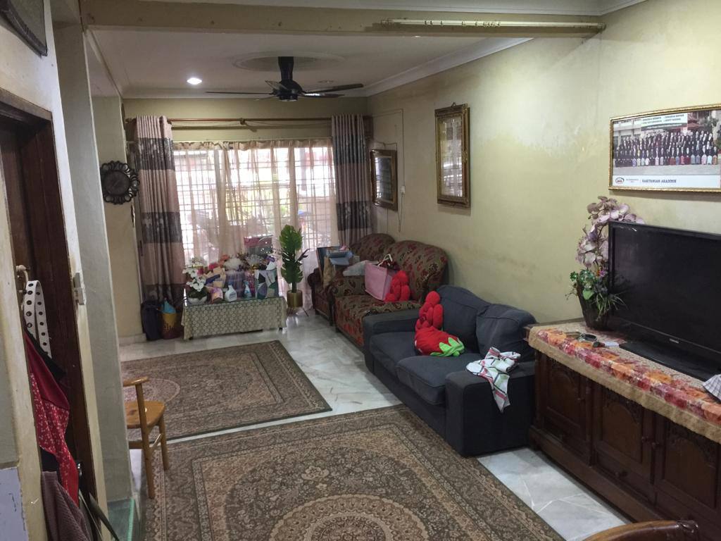 Double Storey Terrace Taman Jati Kampung Jawa - photo 3