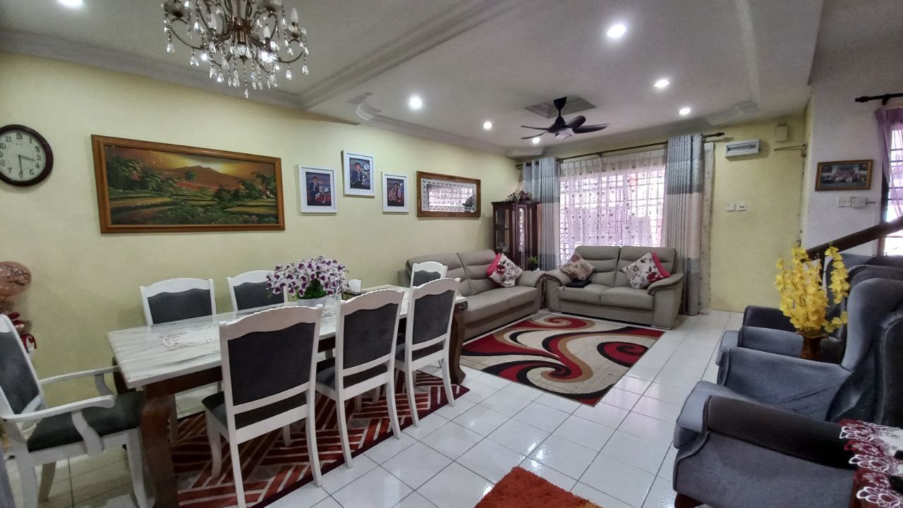 Double Storey Terrace Bandar Putera Klang - photo 2