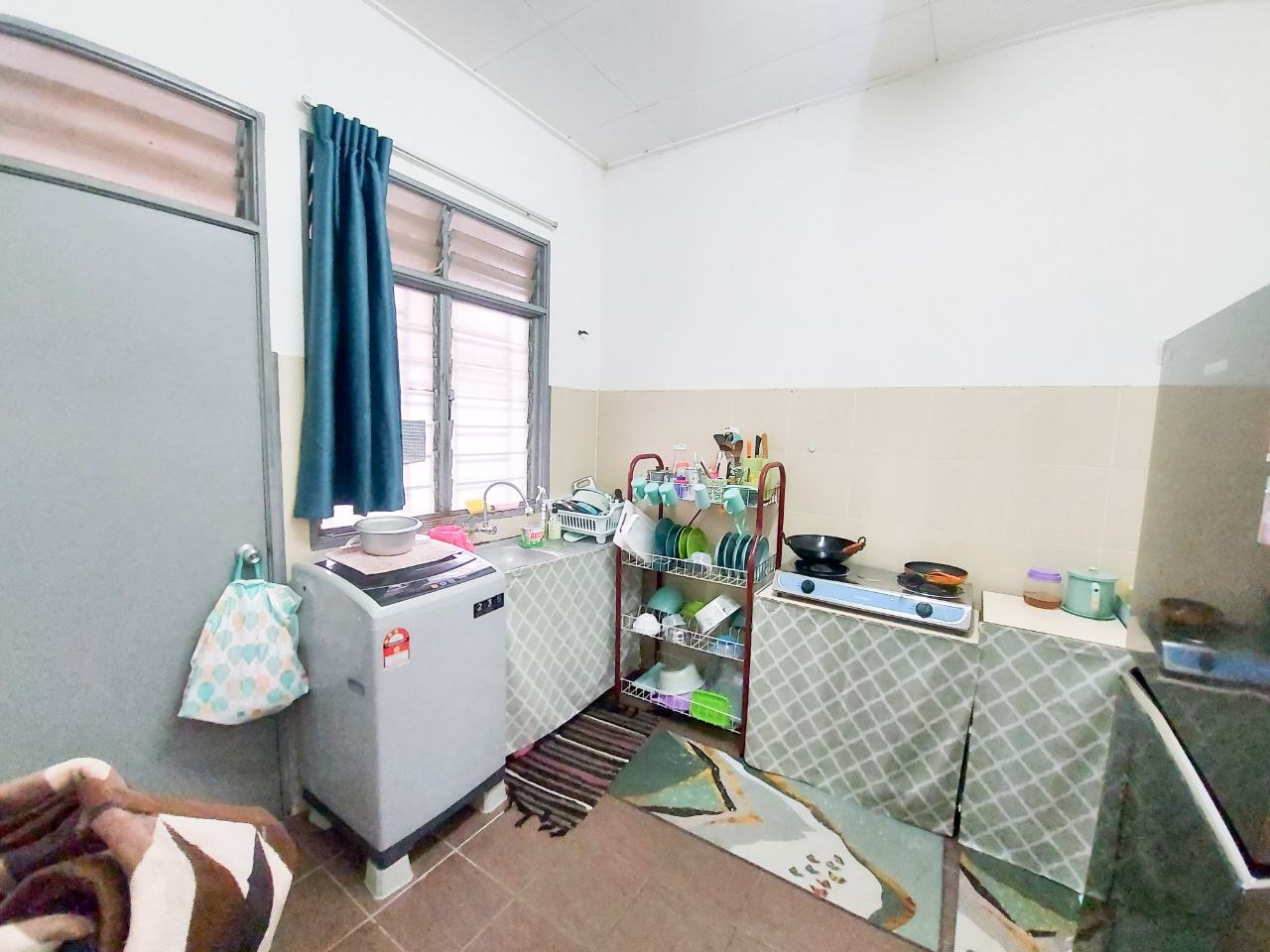 Facing Open 1 Storey Terrace Taman Amanah Jenjarom - photo 4