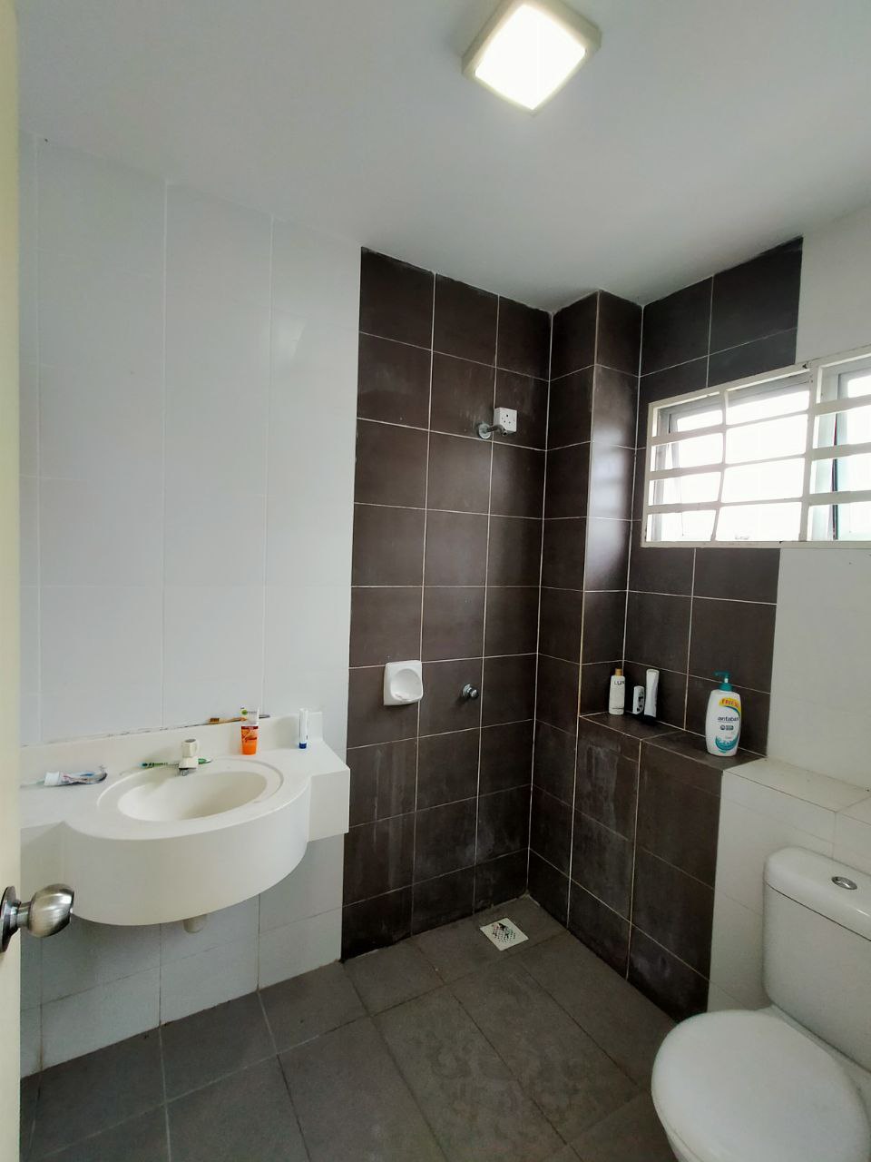Double Storey Terrace Taman Universiti Bangi - photo 11