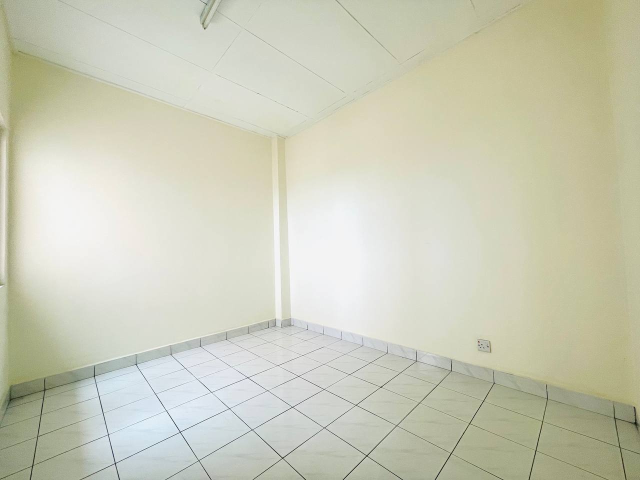 Brunsfield Riverview Apartment Seksyen 13 - photo 5