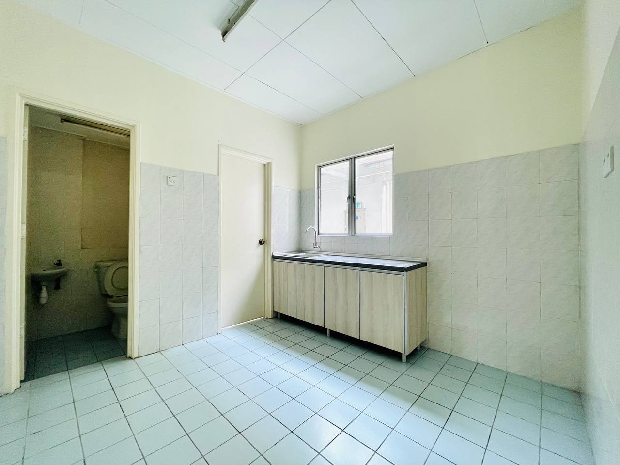 Brunsfield Riverview Apartment Seksyen 13 - photo 6