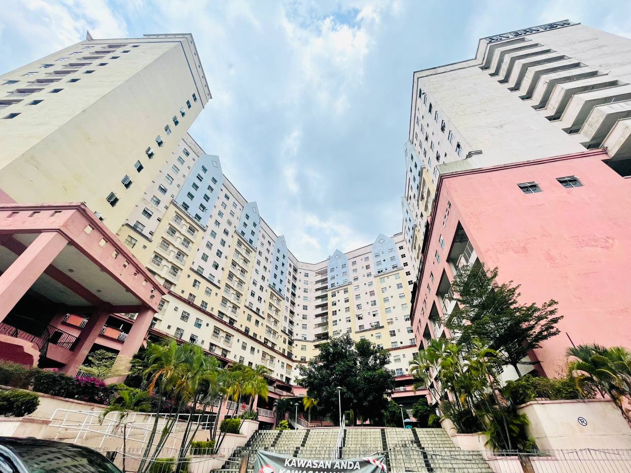 Brunsfield Riverview Apartment Seksyen 13 - photo 8