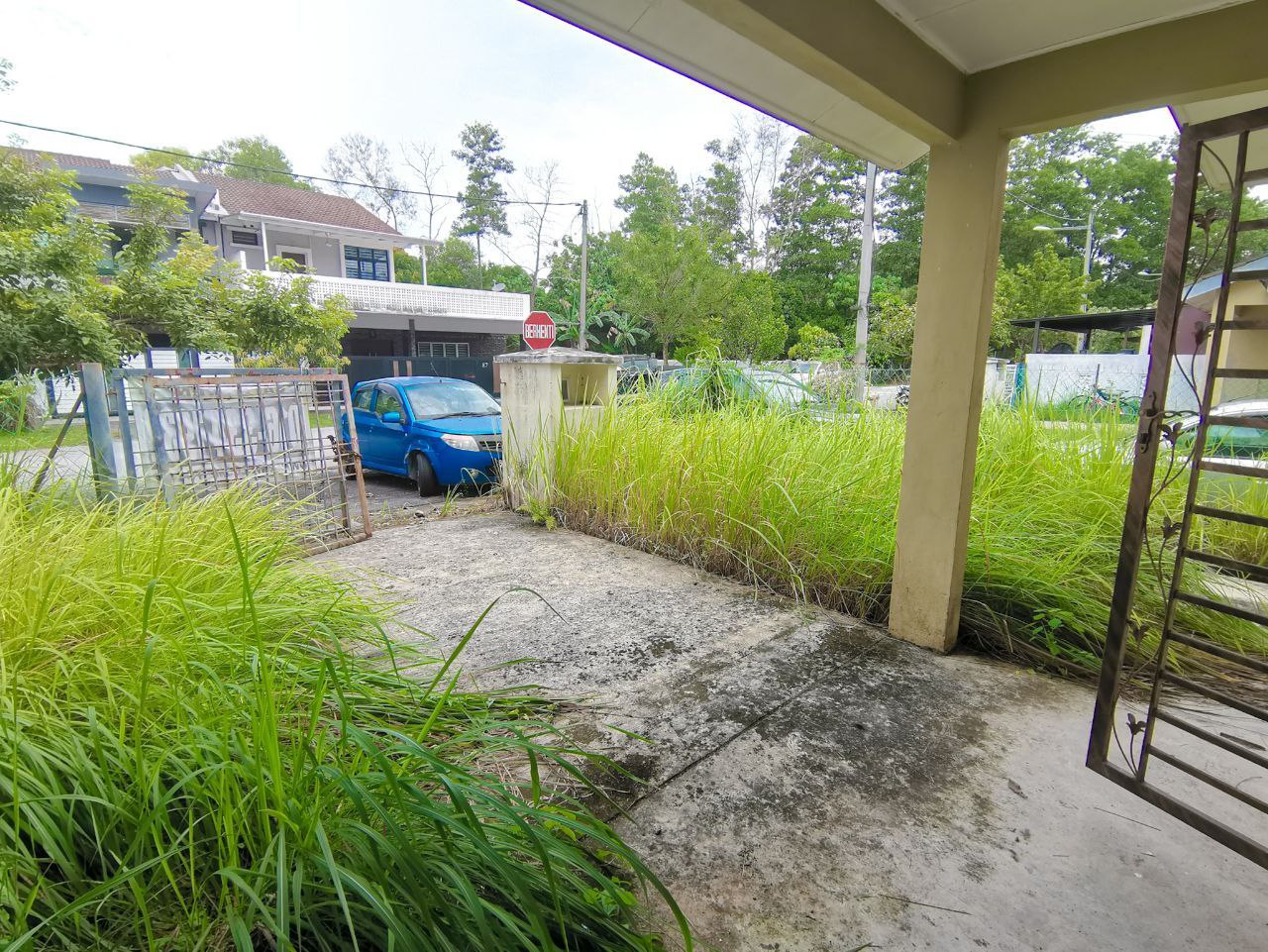 End Lot Double Storey Terrace Taman Saujana Rawang - photo 11