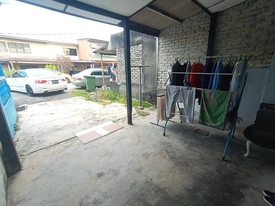 Double Storey Terrace Taman Serdang Jaya - photo 11