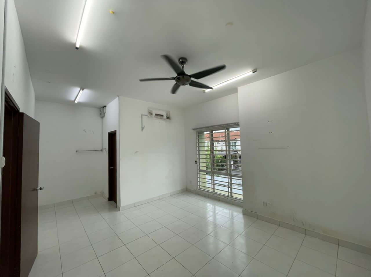 Double Storey Terrace Hillpark 2 - photo 13