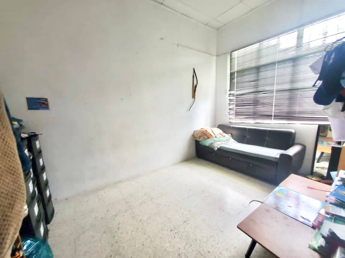 Bungalow Jalan Kemboja Bukit Beruntung - photo 2