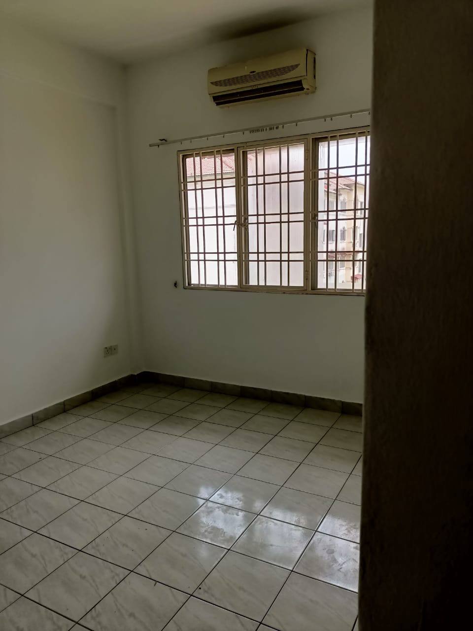 Pangsapuri Waja Taman Tun Perak - photo 11