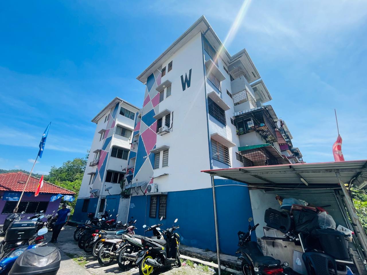 Flat Taman Pinggiran Batu Caves - photo 9