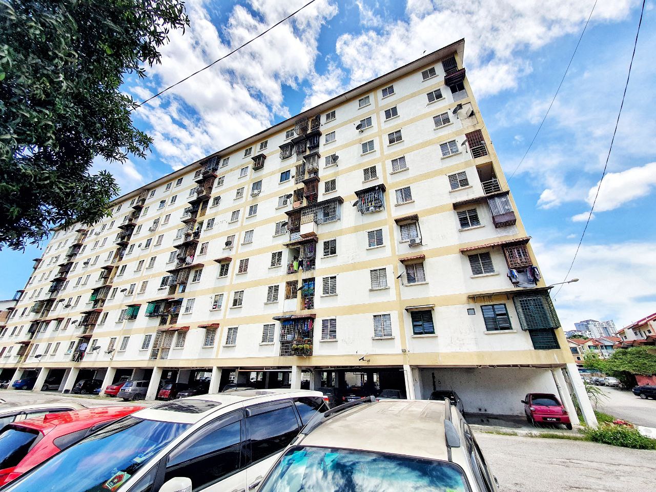 Pangsapuri Taman Impian Indah Block H Balakong - photo 2
