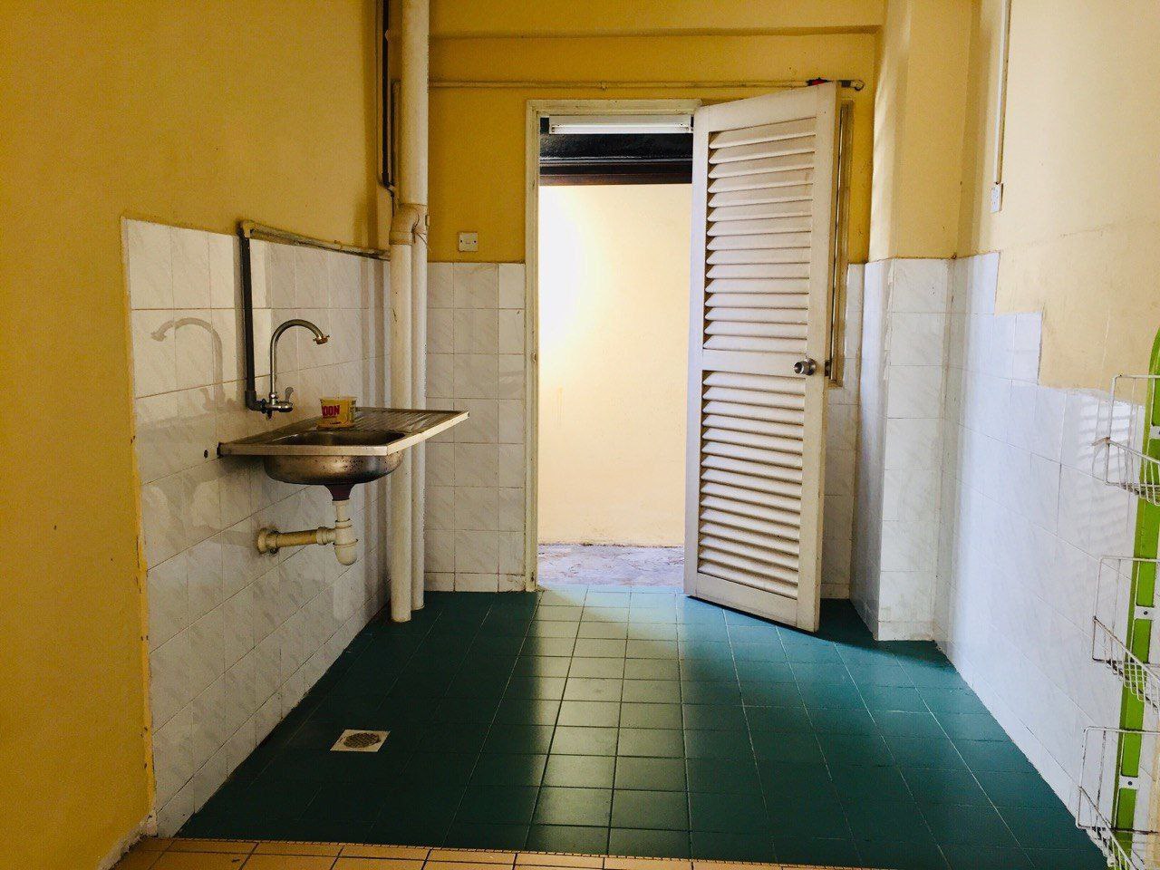 Apartment Desa Jati 2 Nilai - photo 2