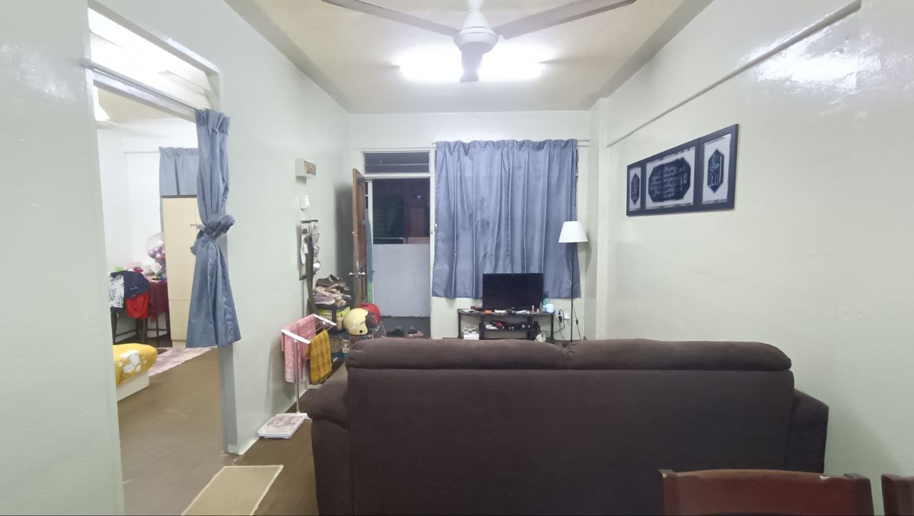 Level 1 Flat Desa Mentari Block 5 - photo 8
