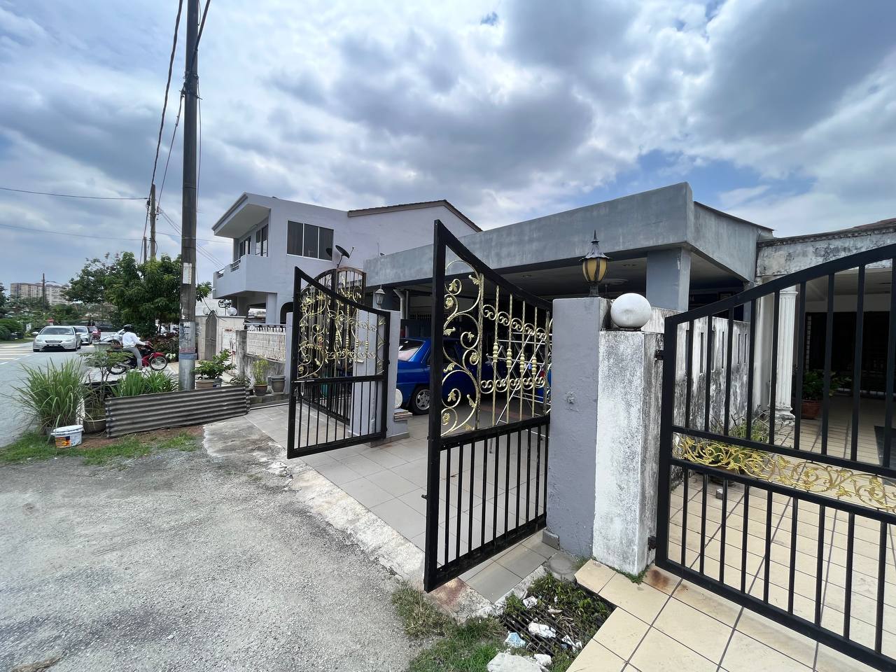 Renovated Single Storey Terrace Taman Ehsan - photo 2