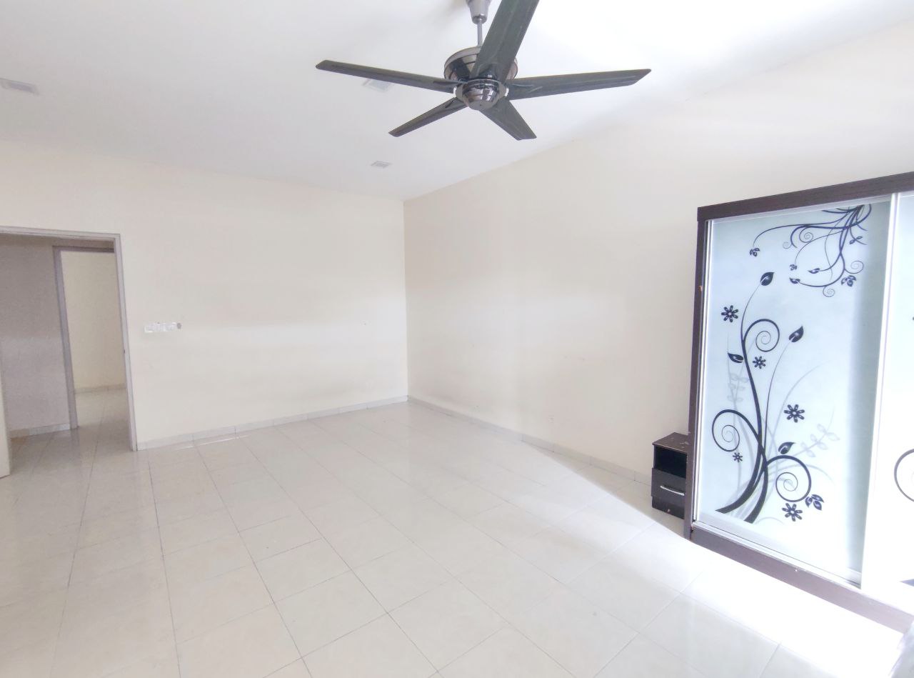 Double Storey Terrace Laman Delfina Nilai Impian - photo 6