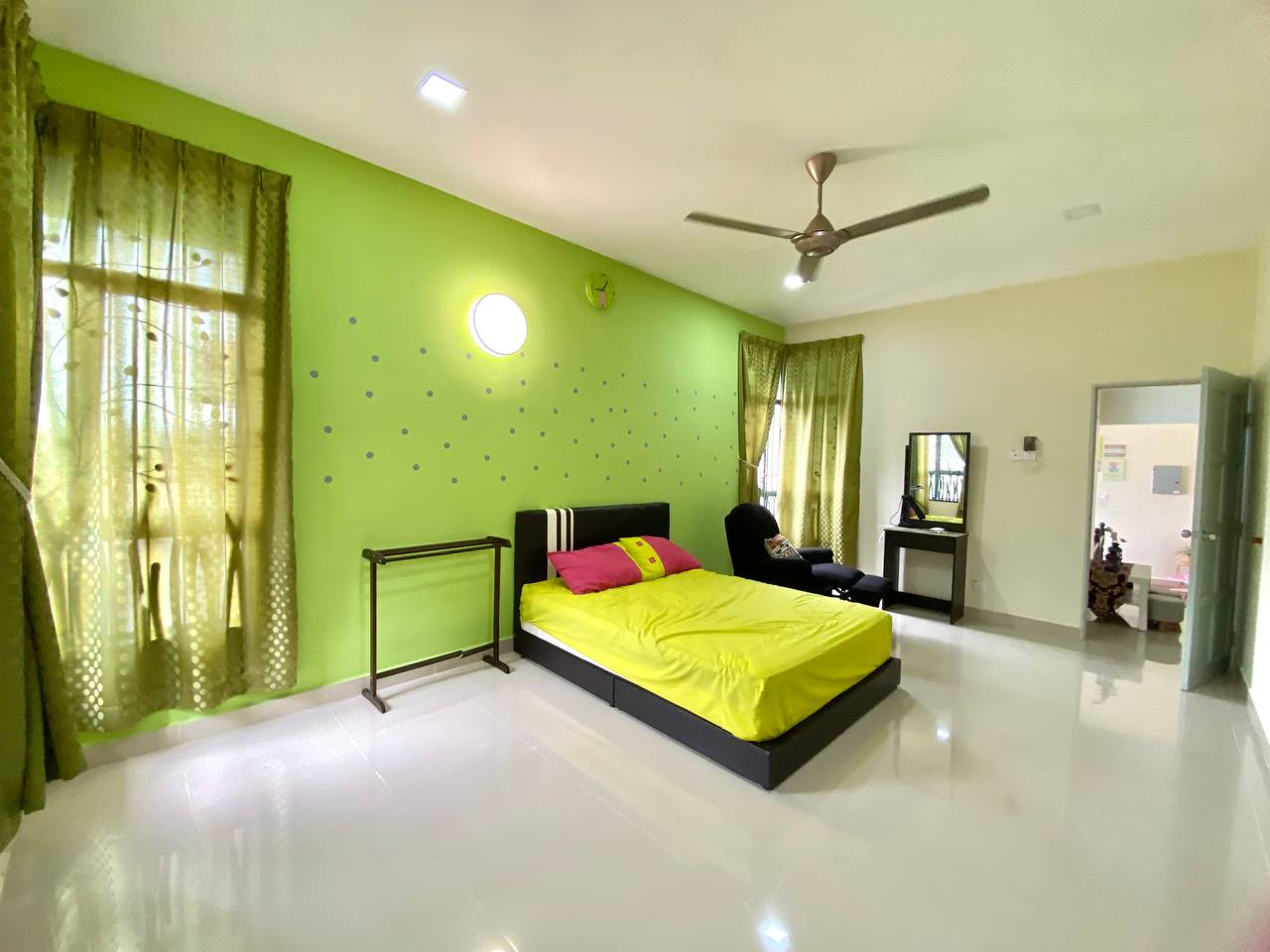 2 Storey Bungalow Puncak Pinggiran Putra - photo 8