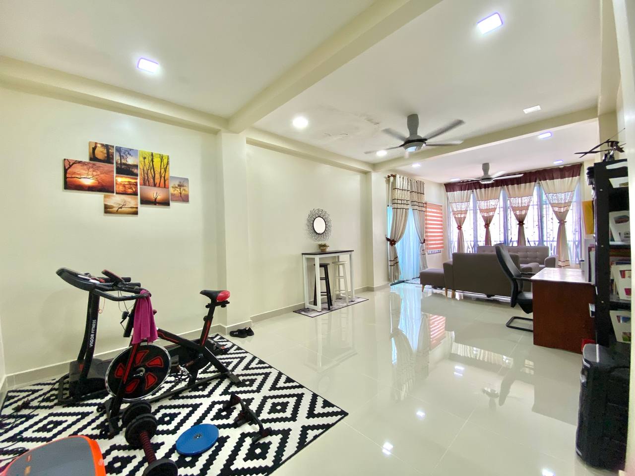 2 Storey Bungalow Puncak Pinggiran Putra - photo 13