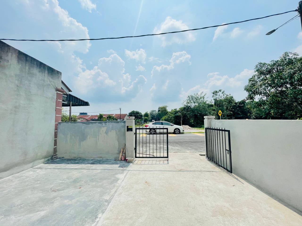 Single Storey Terrace Taman Pinggiran Pedas - photo 10