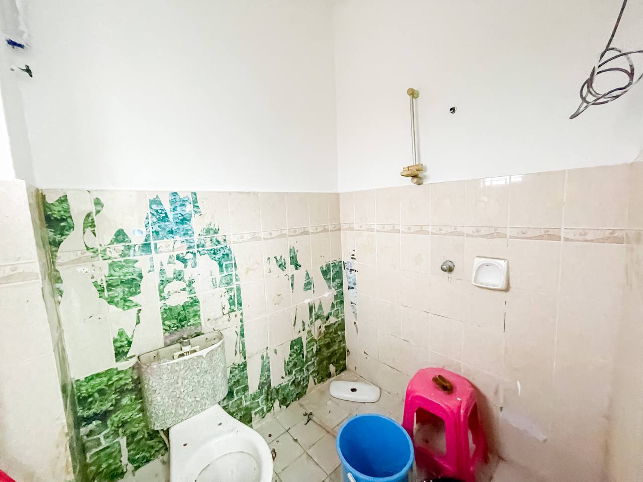 End Lot 2 Storey Terrace Taman Camellia - photo 7