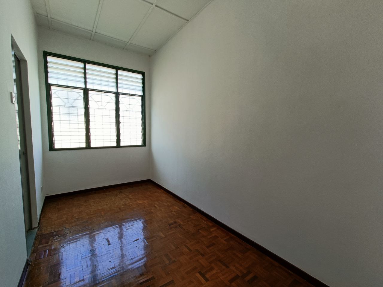 End Lot 2 Storey Terrace Saujana Puchong - photo 10