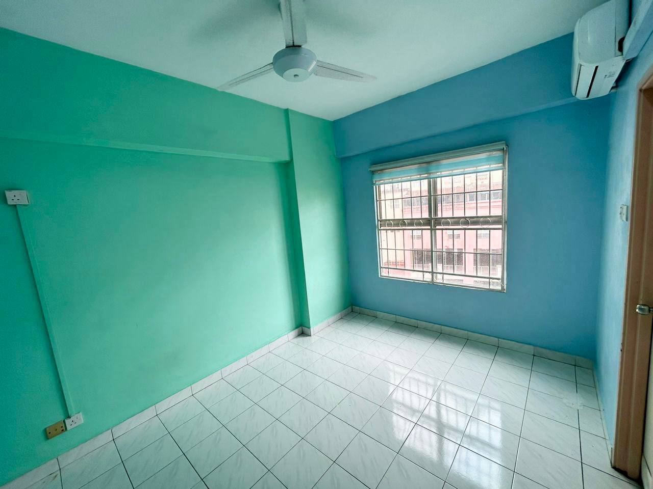 Brunsfield Riverview Apartment Seksyen 13 - photo 3