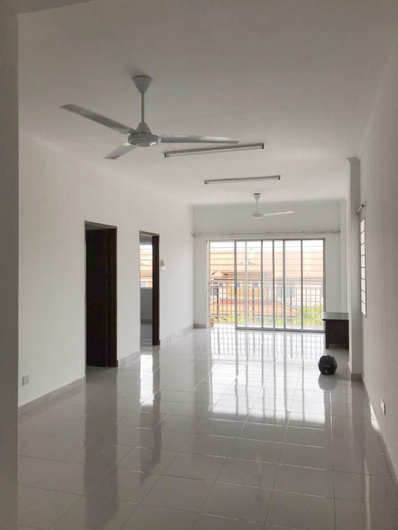 Suria Apartment Taman Emas Dengkil - photo 7