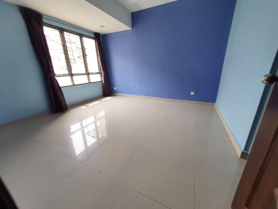 Double Storey Semi D Taman Sering Ukay - photo 8