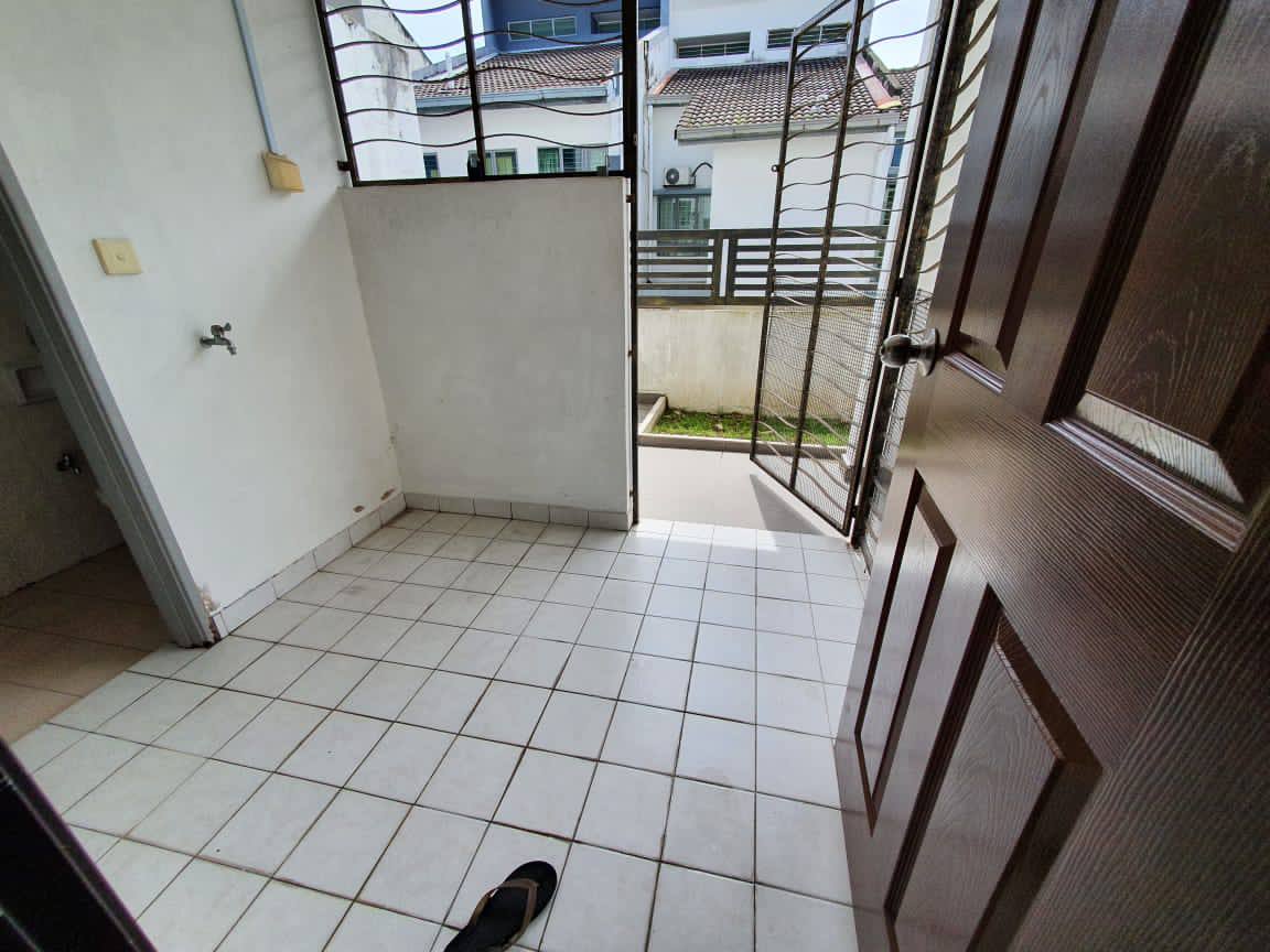 Double Storey Semi D Taman Sering Ukay - photo 10