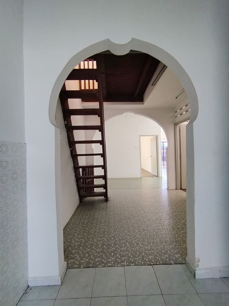 Single Storey Terrace Taman Maluri - photo 5