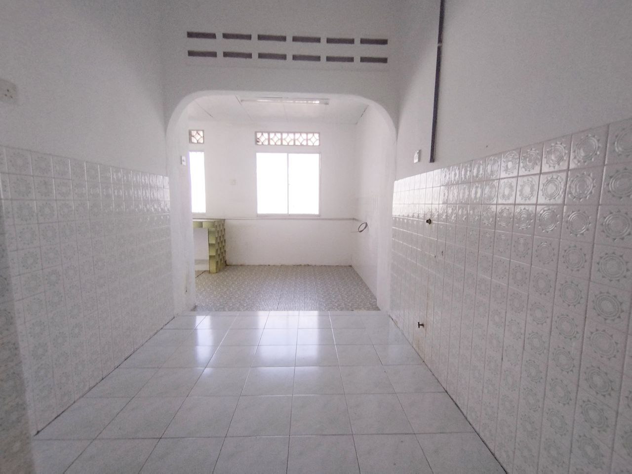 Single Storey Terrace Taman Maluri - photo 9