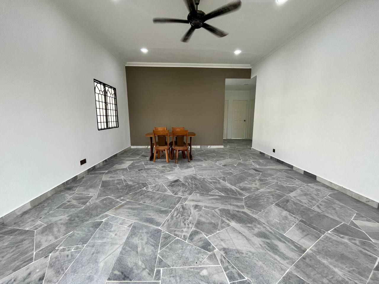 Single Storey Bungalow Taman Tasik Semenyih - photo 3
