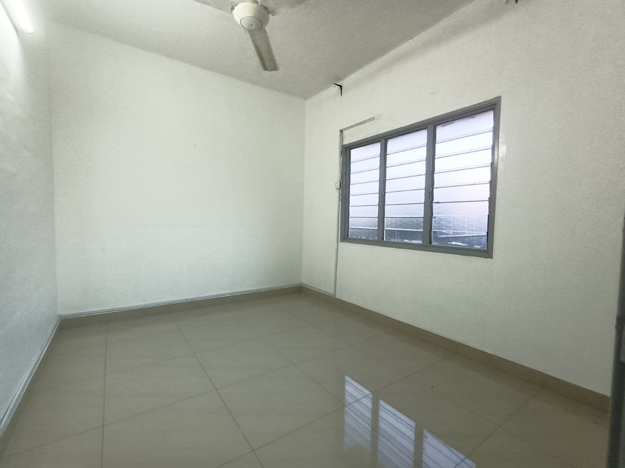 Pangsapuri Sri Dahlia Bandar Puteri Puchong - photo 4