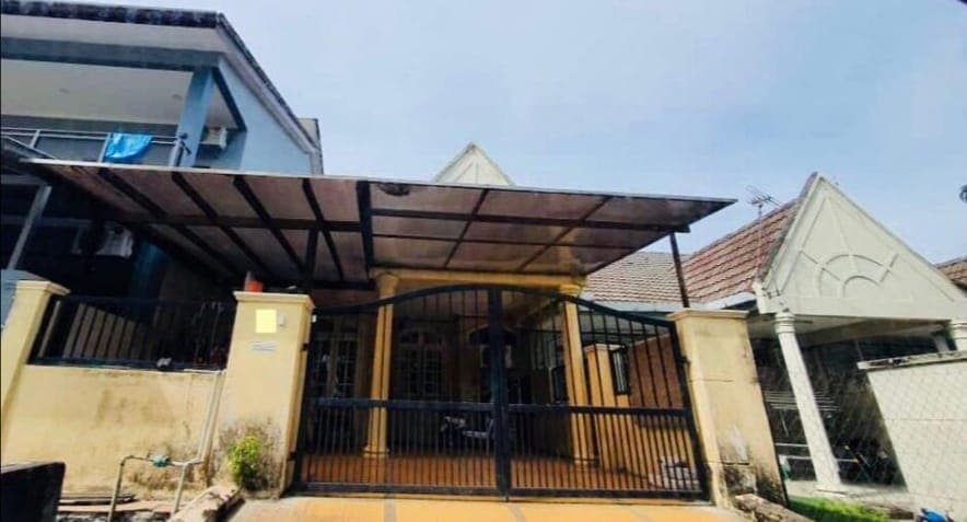 Single Storey Terrace Suasana, Bdr Tun Hussein Onn