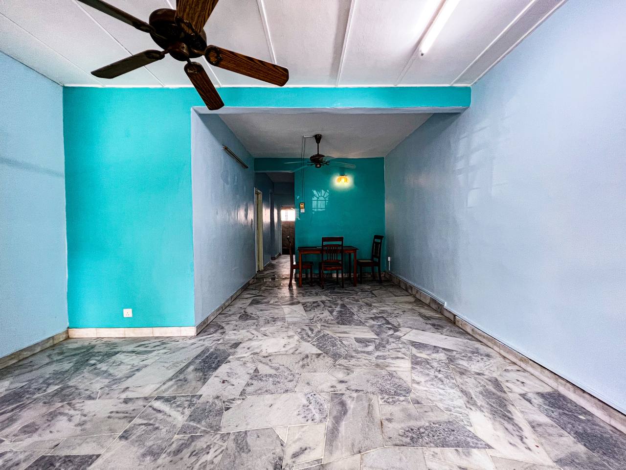 1 half  STOREY TERRACE  HOUSE BK2, BANDAR KINRARA - photo 3