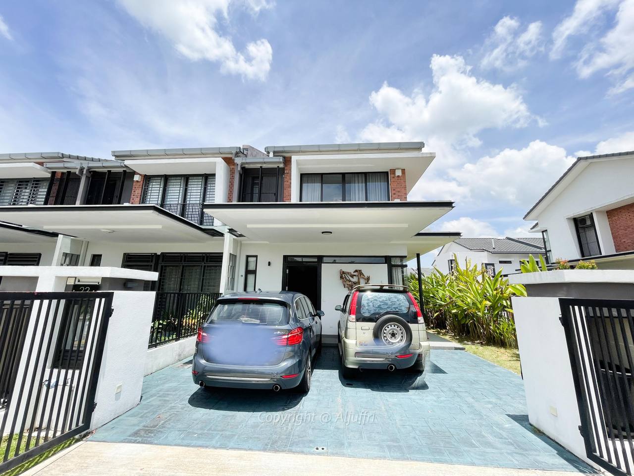 Double Storey End Lot Terrace House Elmina Valley