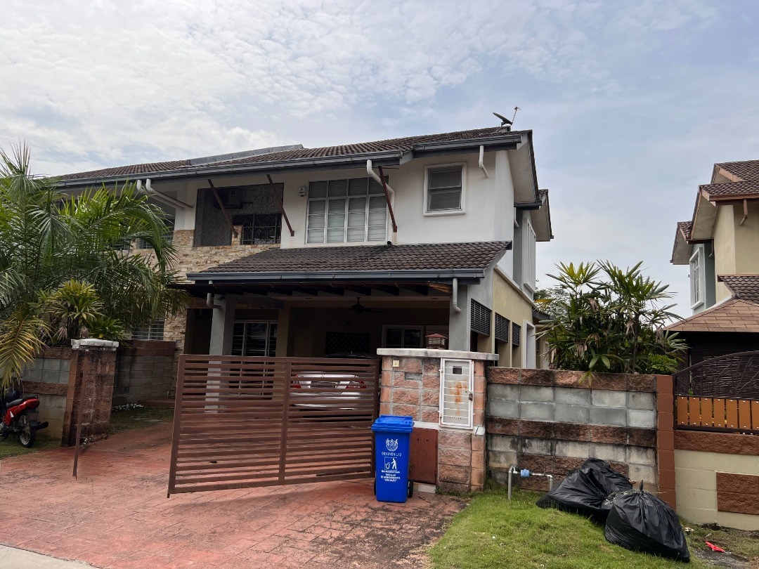 Double Storey Semi D House  Desa Alam Seksyen U12