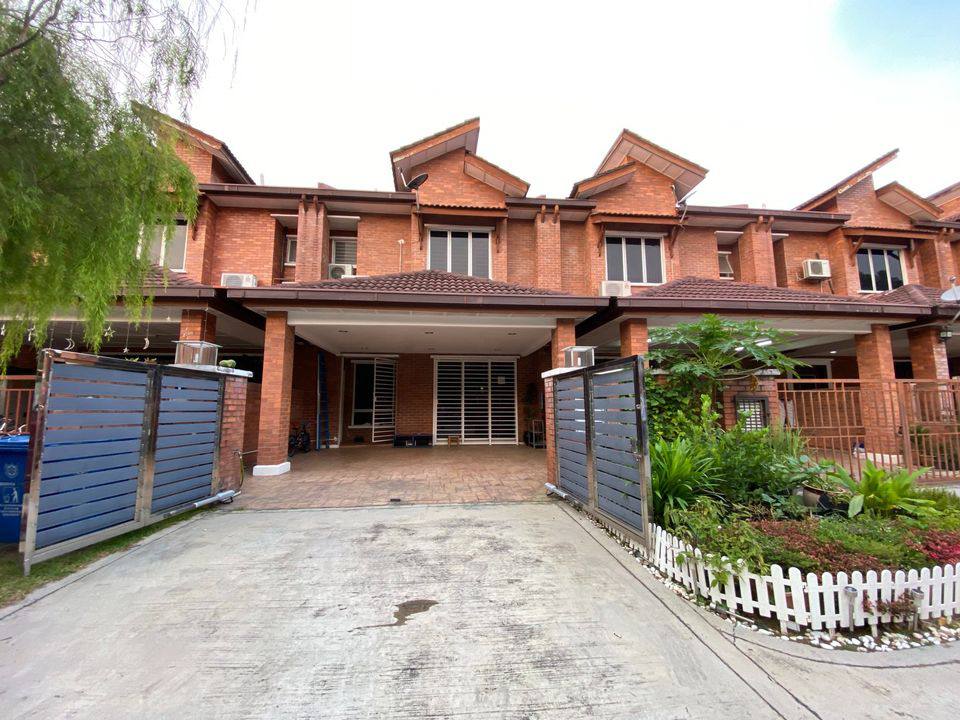Double Storey Terrace Alam Budiman Shah Alam