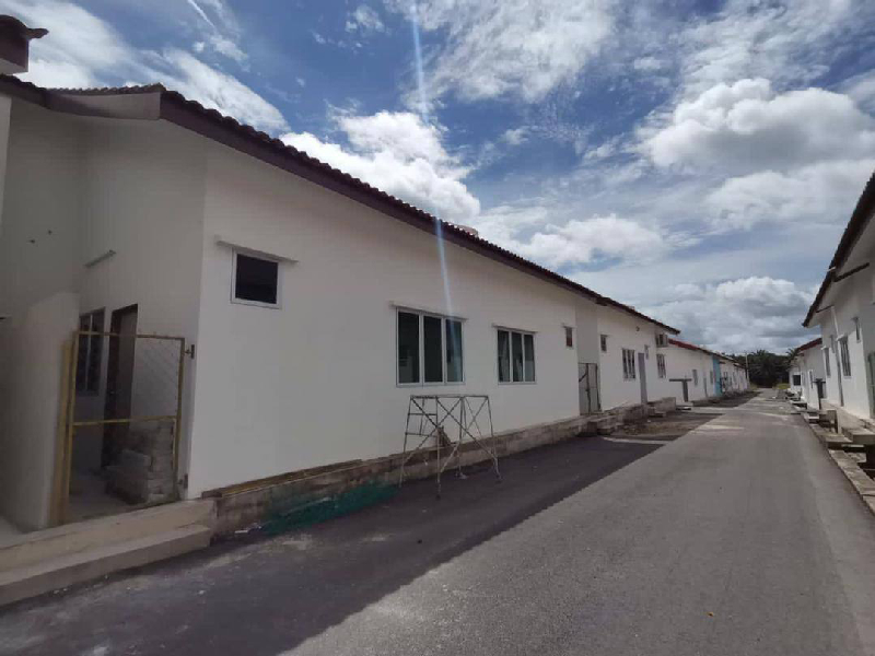 RUMAH UNTUK DIJUAL TERES SETINGKAT TAMAN VILLA MUTIARA JERANTUT - photo 4