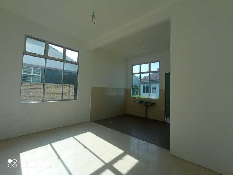 Rumah semi-d intermediate di Perumahan Cempaka 6 - photo 8