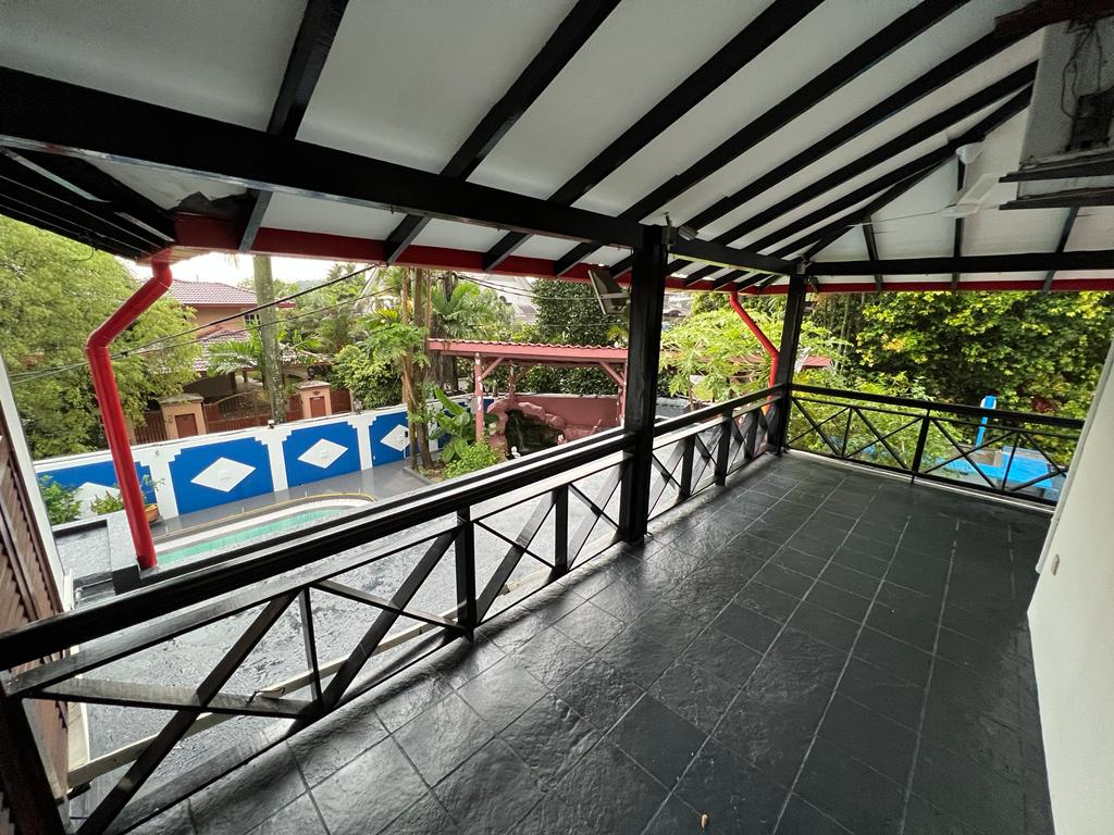Facing Open Semi D End Lot USJ 2 Subang Jaya - photo 2