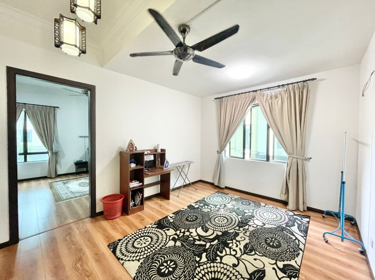 Cheapest 3 Storey Semi D Taman Tropika 2 Bangi - photo 6
