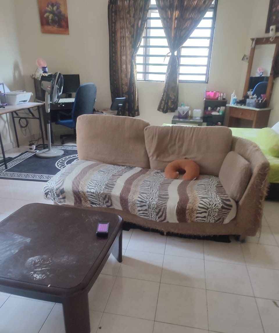 Semi D Double Storey Taman Dahlia Sepang - photo 10
