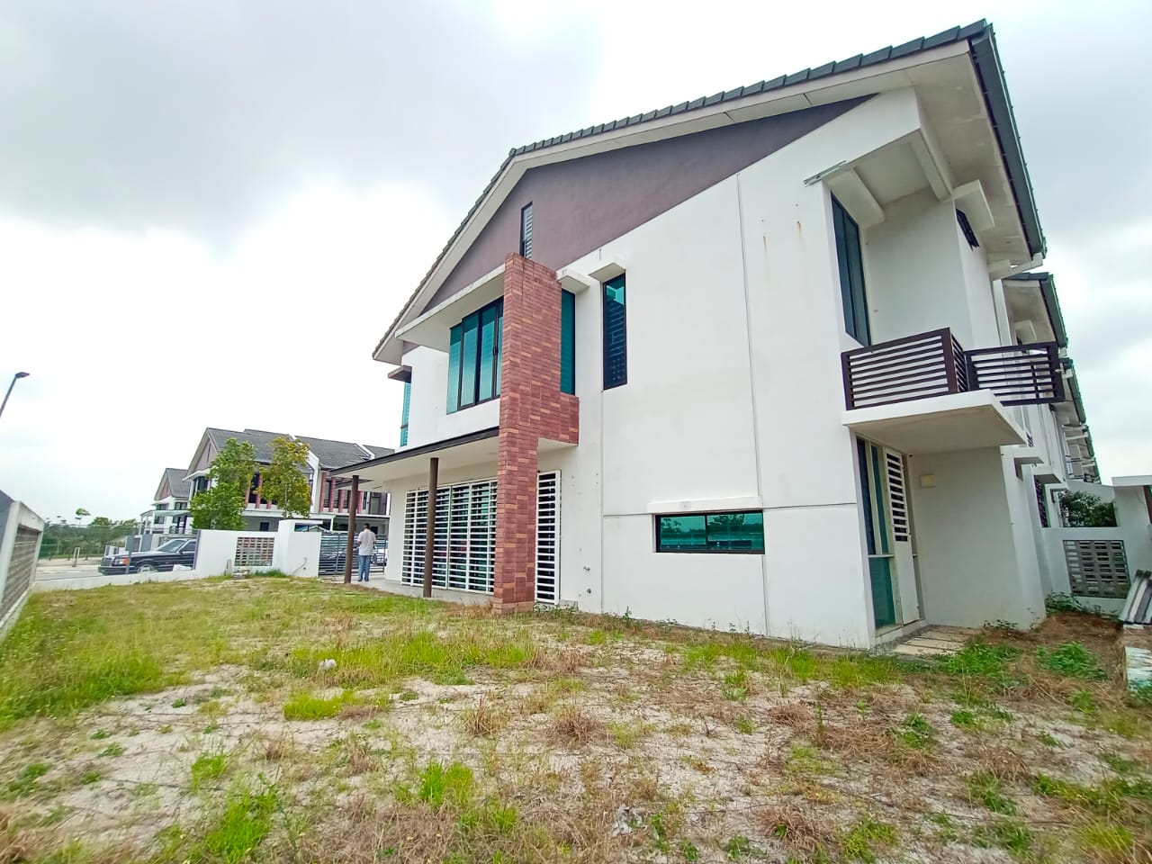 Elmina Valley 2 Corner Lot, West Elmina - photo 2