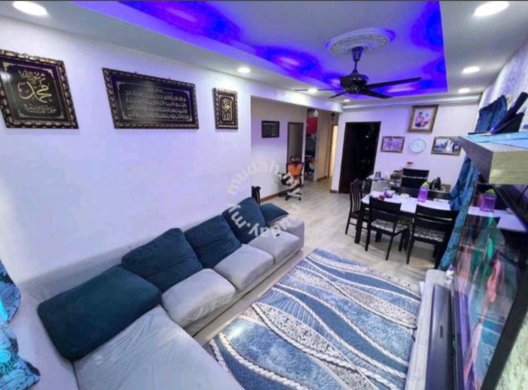 Renovated Apartment Intana Ria, Seksyen 7 Bangi