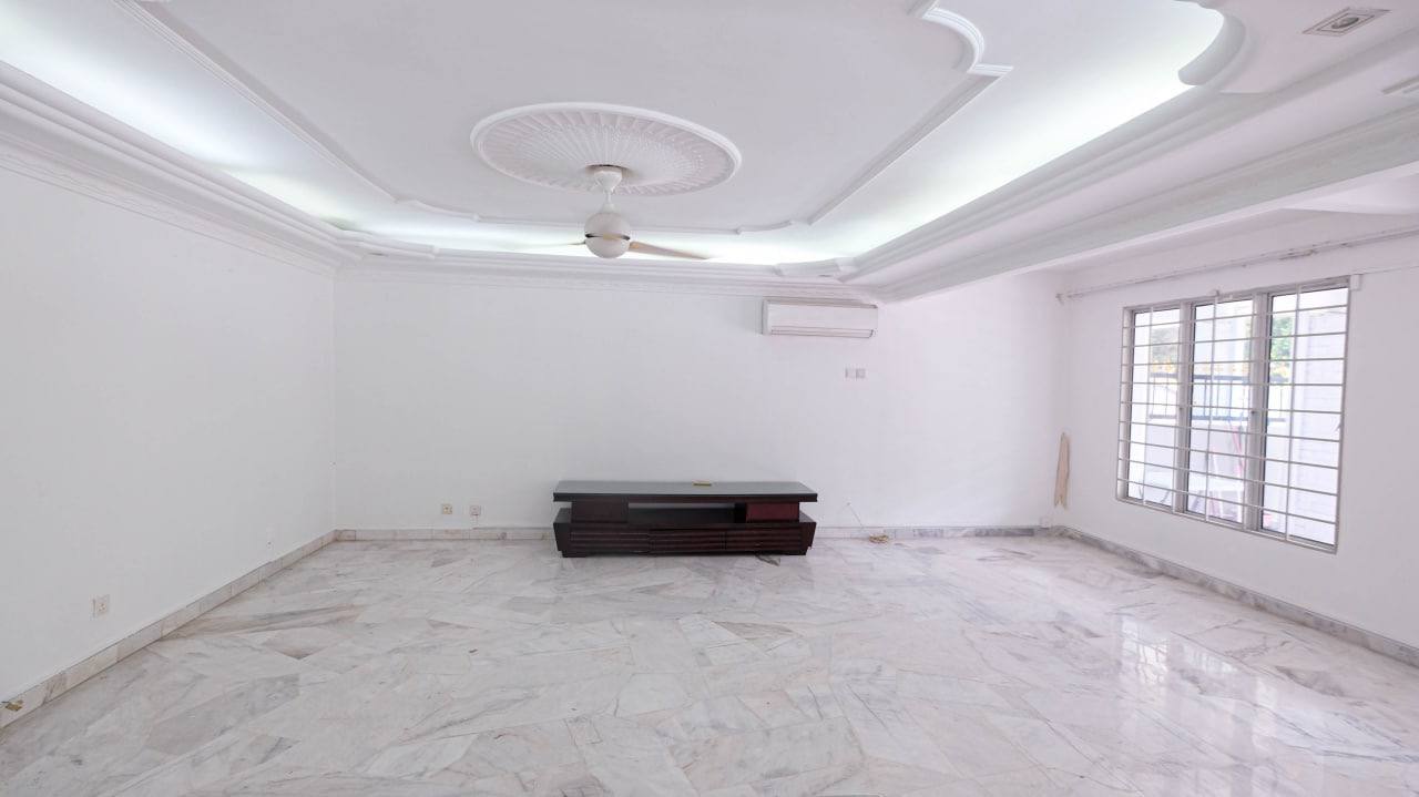 2 Storey Semi Detached Jalan M4, Taman Melawati - photo 4